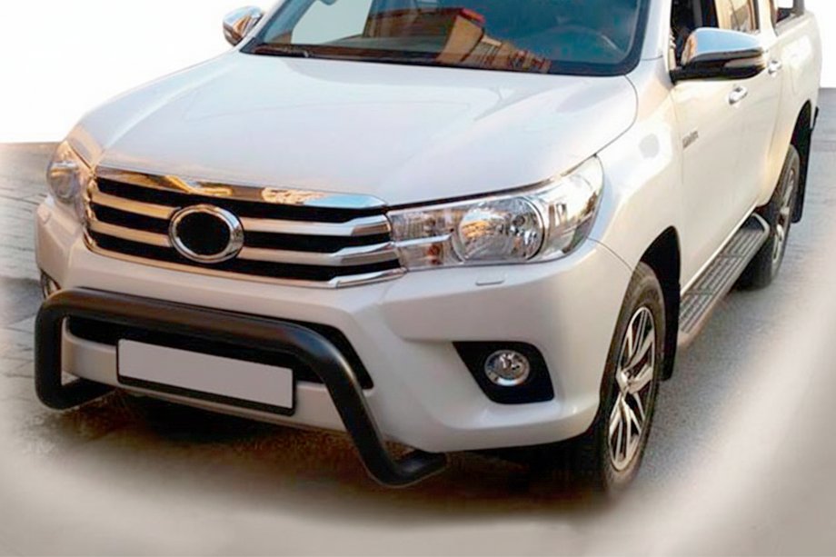 Toyota Hilux 2015– Frontbøjle WT009 Black (rustfrit stål) Image