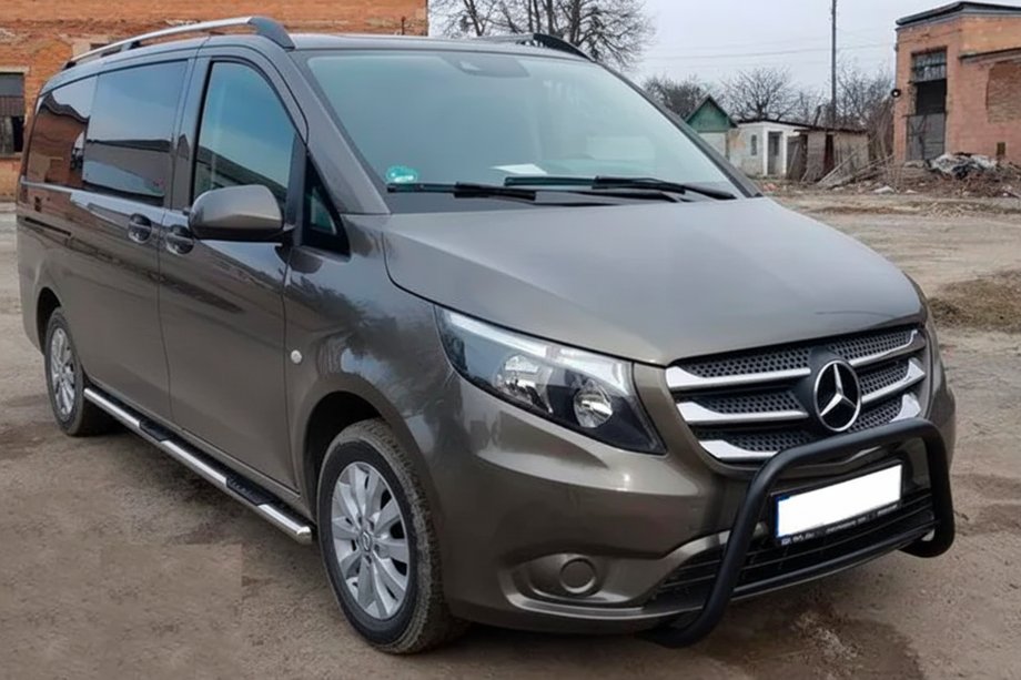 Mercedes Vito/V-klasse W447 2014– Bullbar WT006 Black (rustfrit stål) Image