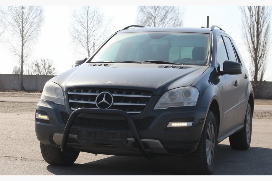 Mercedes ML W164 2005–2011 Frontbøjle WT006 Black (rustfrit stål) Foto 3