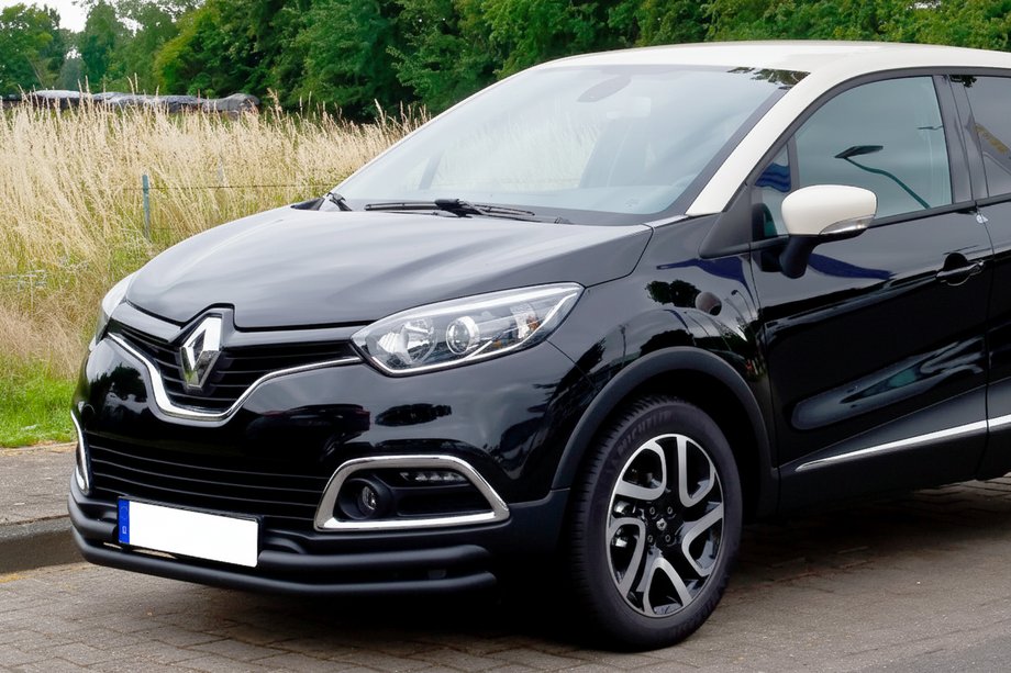 Renault Captur 2013–2019 Frontbøjle ST085 Black (rustfrit stål) Image