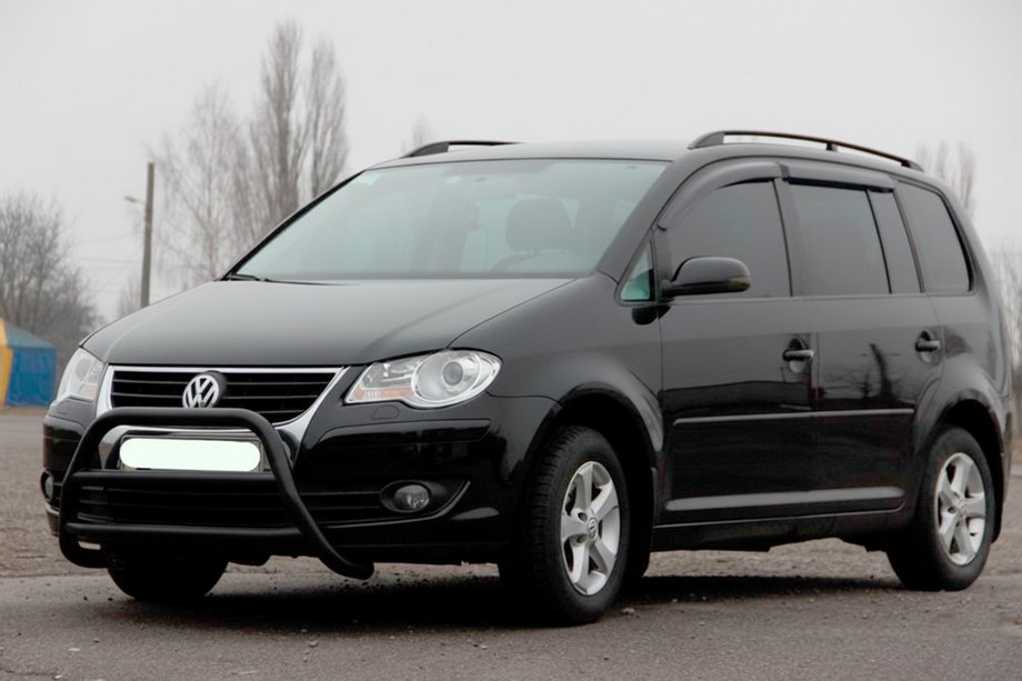 Volkswagen Touran 2003–2010 Kængurugitter WT022 Black (rustfrit stål) Image