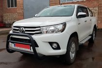 Toyota Hilux 2015– Kængurubøjle WT007 Black (rustfrit stål) foto 4