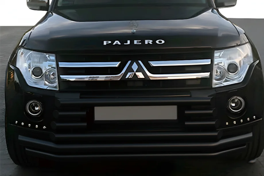 Mitsubishi Pajero Wagon IV 2006–2021 Frontbøjle ST015-9 Black (rustfrit stål) Image