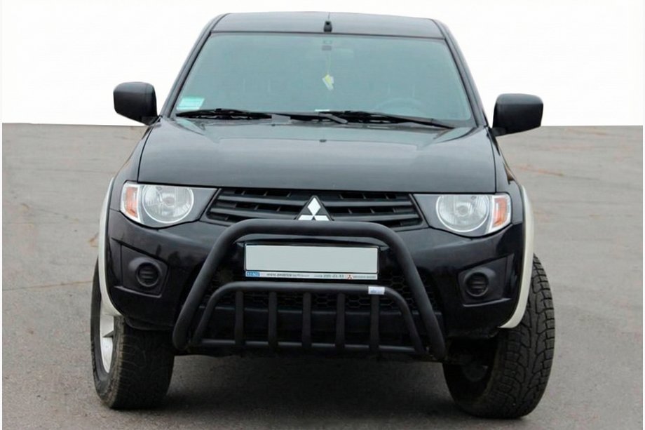 Mitsubishi L200 2006–2015 Frontbøjle Black (rustfrit stål) Image