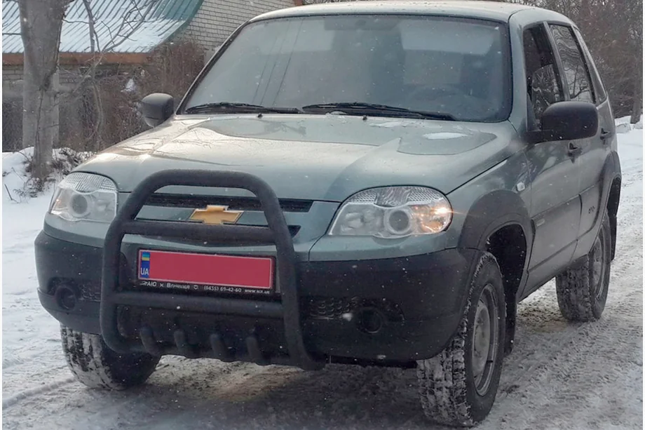 Chevrolet Niva 1998–2020 Kængurubøjle QT007 Black (rustfrit stål) Image