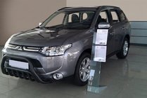 Mitsubishi Outlander 2012–2021 Kængurubøjle WT002 Black (rustfrit stål) foto 3