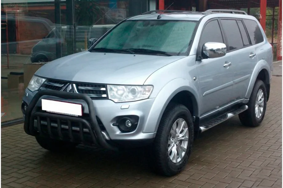 Mitsubishi Pajero Sport 2008–2015 Frontbøjle WT002 Black (rustfrit stål) Foto 2