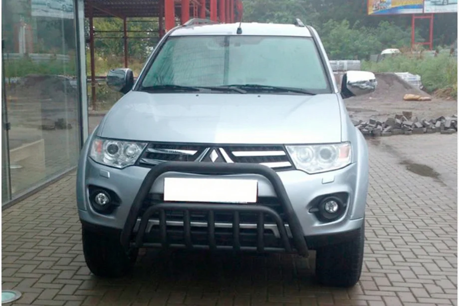Mitsubishi Pajero Sport 2008–2015 Frontbøjle WT002 Black (rustfrit stål) Foto 1