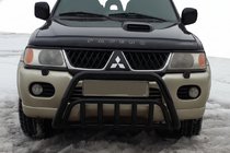 Mitsubishi Pajero Sport 1996–2007 Kængurubøjle WT002 Black (rostfrit stål) foto 1