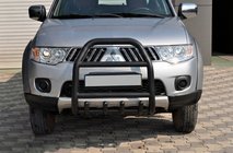 Mitsubishi Pajero Sport 2008–2015 Frontbøjle QT007 Black (rustfrit stål) foto 3