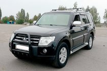 Mitsubishi Pajero Wagon IV 2006–2021 Kængurubøjle QT011 Black (rustfrit stål) foto 2