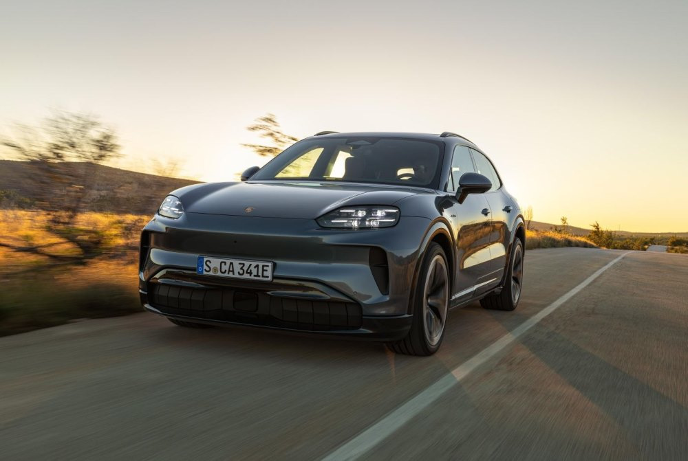 Test af Porsche Cayenne Electric 2026: El-crossover med superb dynamik