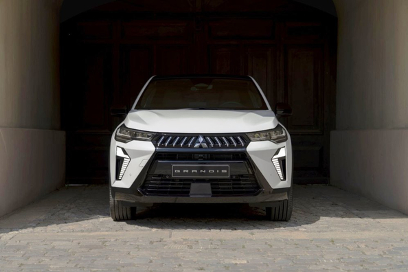 Mitsubishi Grandis 2025 test: Modellens comeback som crossover