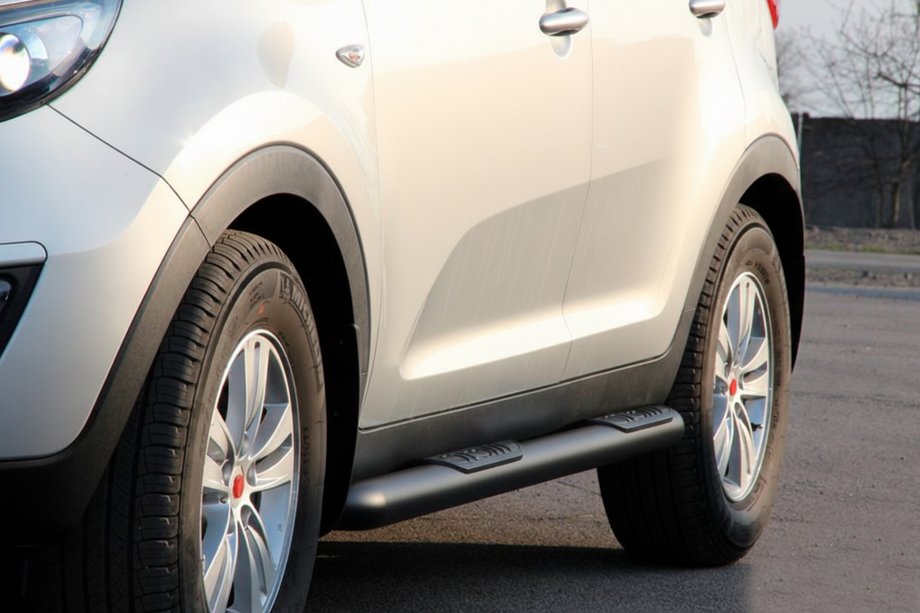 Kia Sportage 2010–2015 Siderør Black (2 stk., rustfrit stål) Image
