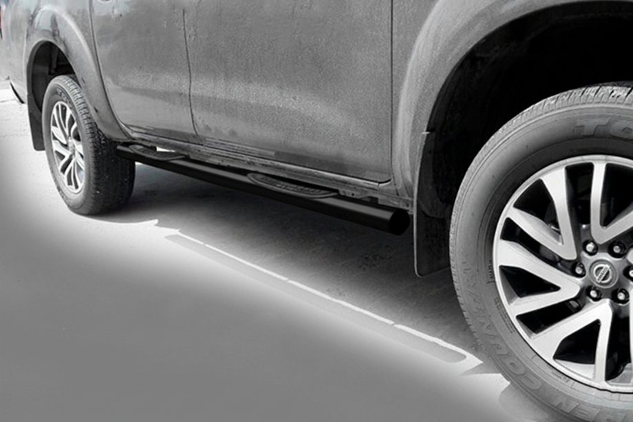 Nissan Navara/NP300 2016– Siderør Black (2 stk., rustfrit stål) Image