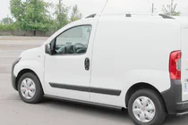 Fiat Fiorino/Qubo 2008–2024 Siderør Ø60 Black (2 stk., rustfrit stål) foto 1