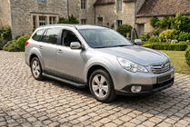 Subaru Outback 2009–2014 Allmond Black sidetrin (2 stk., aluminium) foto 1