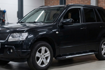 Suzuki Grand Vitara 2005–2017 Sunrise sidetrin (2 stk., aluminium) foto 1