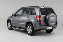 Suzuki Grand Vitara 2005–2017 Maydos V1 sidetrin (2 stk., aluminium ↗ rustfrit stål) foto 1