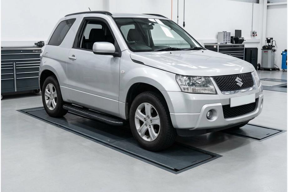 Suzuki Grand Vitara 2005–2017 Sidetrin Bosphorus Black (2 stk., aluminium) Image