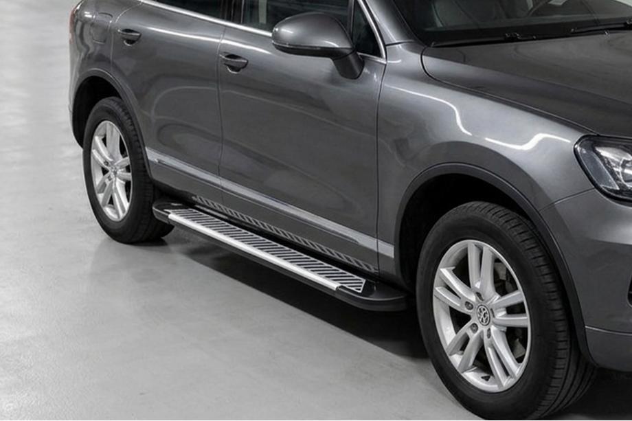 Volkswagen Touareg 2002–2010 Sidetrin Line (2 stk., aluminium) Image