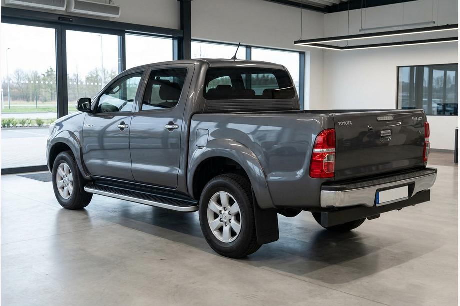 Toyota Hilux 2006–2015 Sidetrin Tayga Grey (2 stk., aluminium) Image