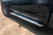 Toyota Hilux 2006–2015 Sidetrin Allmond Grey (2 stk., aluminium) foto 5