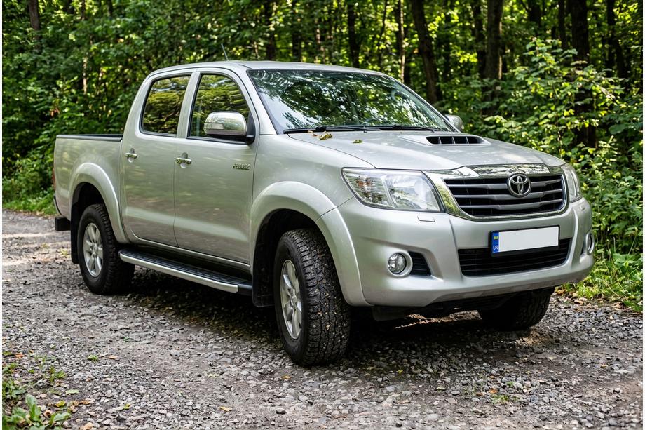 Toyota Hilux 2006–2015 Sidetrin Fullmond (2 stk., aluminium) Image