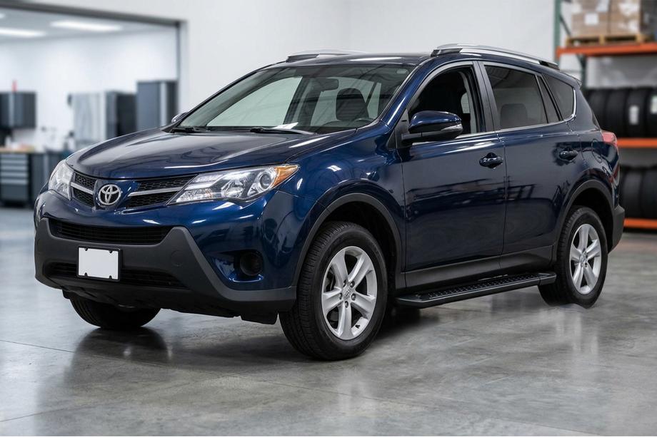 Toyota Rav 4 2013–2018 Allmond Black sidetrin (2 stk., aluminium) Image