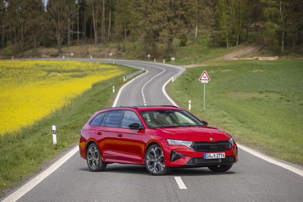 Skoda Octavia Combi RS: Test af den sportslige stationcar