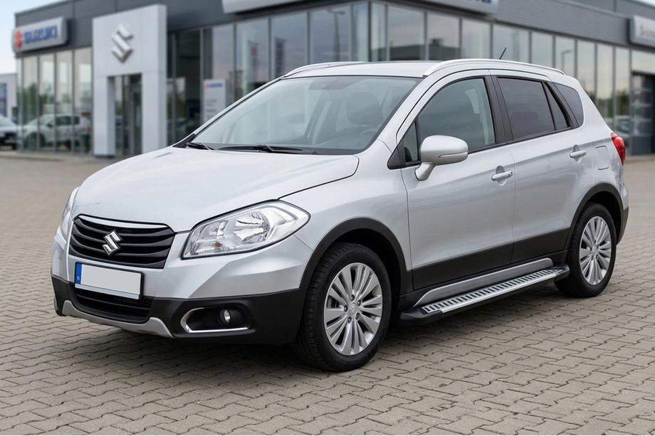 Suzuki SX4 S-Cross 2013–2016 Sidetrin Line (2 stk., aluminium) Image