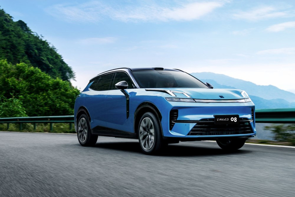Lynk & Co 08: anmeldelse af premium plug-in-hybrid crossover