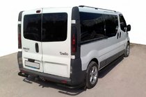 Nissan Primastar 2002–2014 Bageste hjørner AK003 Black (rustfrit stål) foto 1