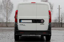 Fiat Doblo II 2010–2022 Bageste hjørnebøjler AK003 Black (rustfrit stål) foto 3