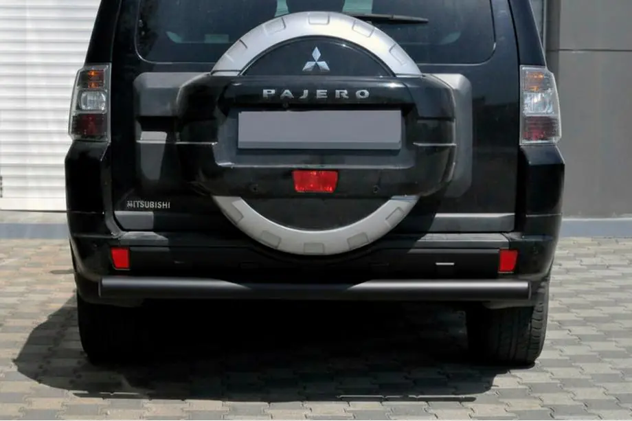 Mitsubishi Pajero Wagon IV 2006–2021 Bageste beskyttelsesbøjle AK002 Black (rustfrit stål) Image
