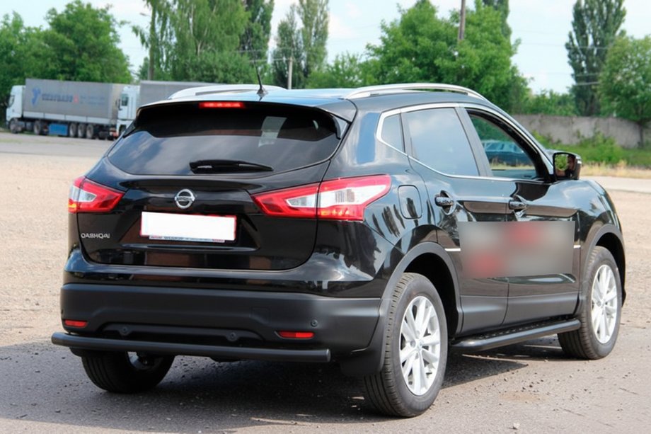 Nissan Qashqai 2014–2021 Bageste beskyttelsesbøjle AK002 Black (rustfrit stål) Image