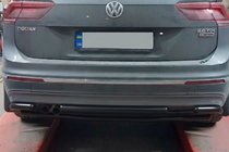 Volkswagen Tiguan 2016–2023 Bageste beskyttelsesbøjle AK001-2 Black (rustfrit stål) foto 4