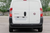 Fiat Fiorino/Qubo 2008–2024 Bagkofangerbeskytter Black (rustfrit stål) foto 3