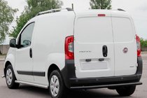 Fiat Fiorino/Qubo 2008–2024 Bagkofangerbeskytter Black (rustfrit stål) foto 1