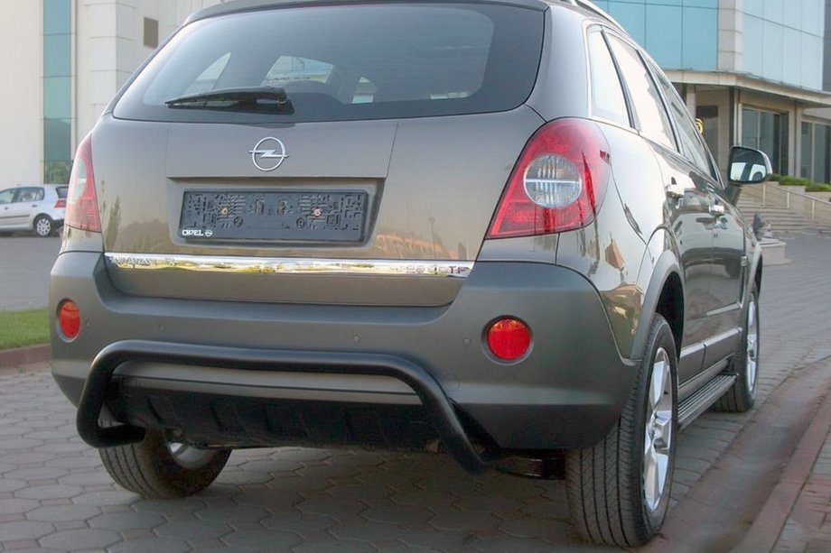 Opel Antara 2006–2017 Bageste beskyttelsesbøjle AK007-1 Black (rustfrit stål) Image