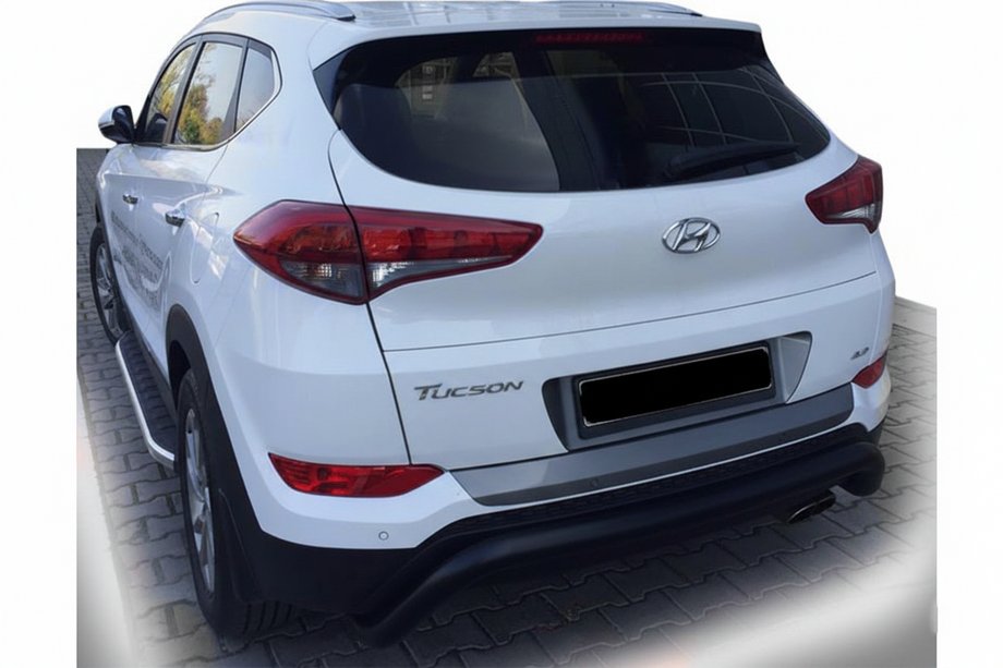 Hyundai Tucson TL 2016–2021 Bagbøjle AK007 Black (rustfrit stål) Image