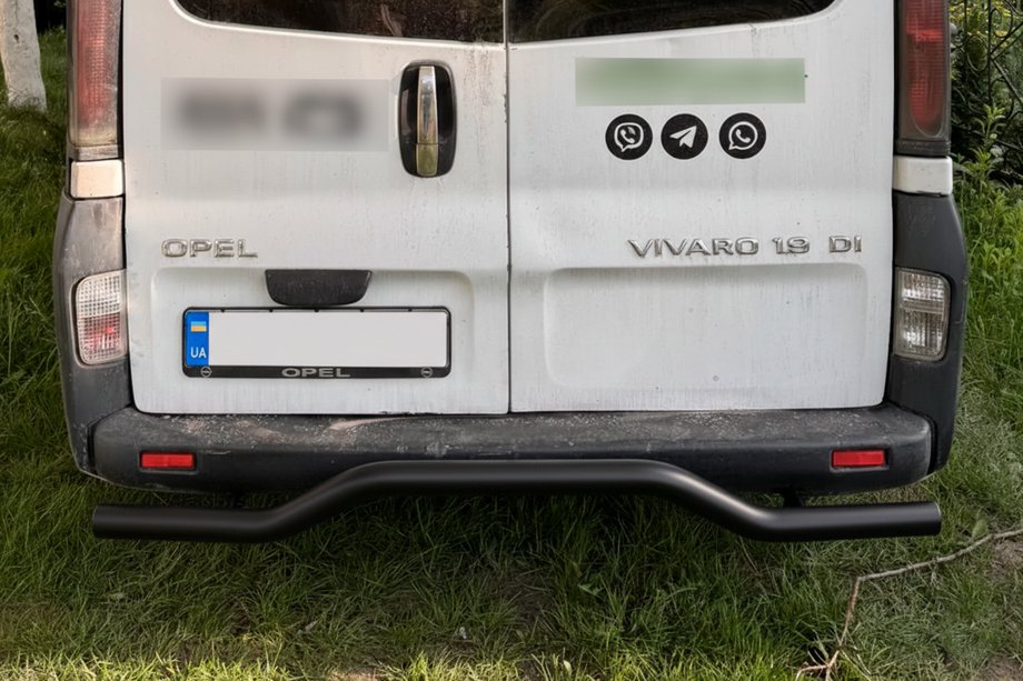 Opel Vivaro 2001–2015 Bagbeskyttelsesbøjle AK006 Black (rustfrit stål) Image