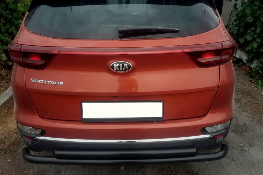 Kia Sportage 2015–2021 Bagbøjle AK002-2 Black (rustfrit stål) Image