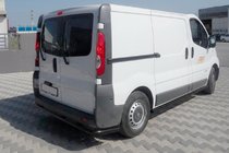 Renault Trafic 2001–2015 Bagkofangerbeskyttelse med hjørner, sort (rustfrit stål) foto 1