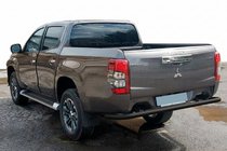 Fiat Fullback 2016– Bagbeskyttelsesbøjle AK005 Black (rustfrit stål) foto 1