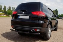 Mitsubishi Pajero Sport 2008–2015 Bageste beskyttelsesbøjle AK002-2 Black (2 stk., rustfrit stål) foto 2