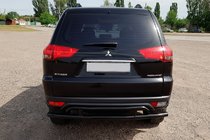Mitsubishi Pajero Sport 2008–2015 Bageste beskyttelsesbøjle AK002-2 Black (2 stk., rustfrit stål) foto 4