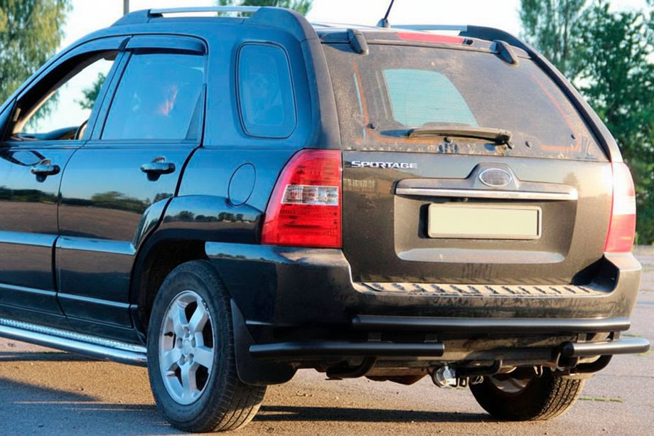 Kia Sportage 2004–2010 Bagbøjle AK007 Black (rustfrit stål) Image
