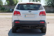 Kia Sorento II XM 2009–2014 Bageste beskyttelsesbøjle AK003-2 Black (rustfrit stål) foto 4