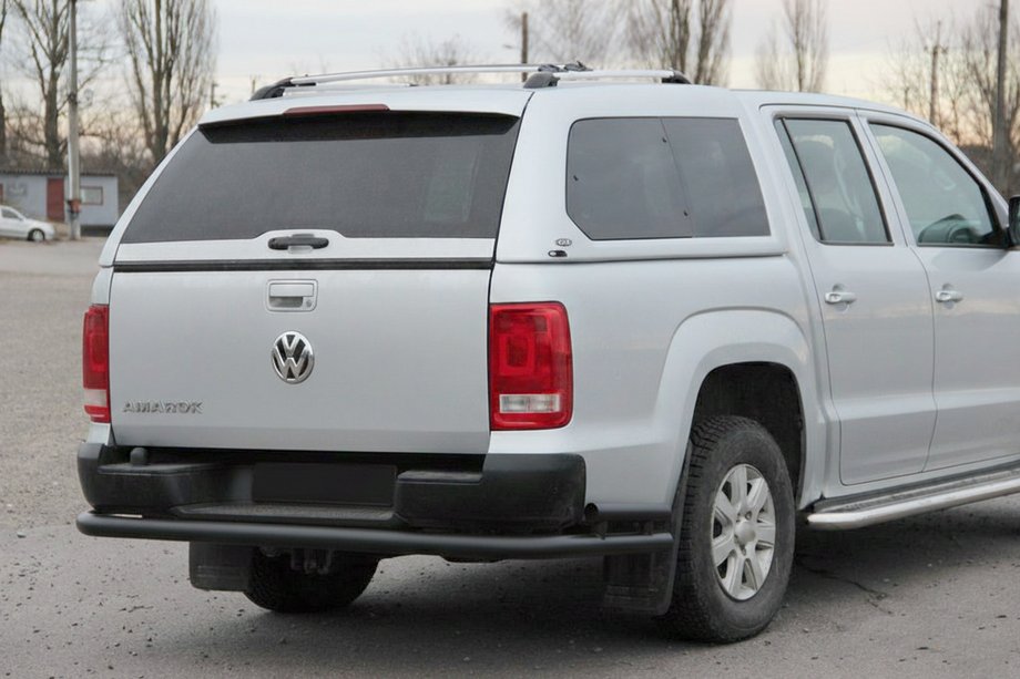 Volkswagen Amarok 2010–2022 Bagerste beskyttelsesbøjle AK005-2 Black (2 stk., rustfrit stål) Image